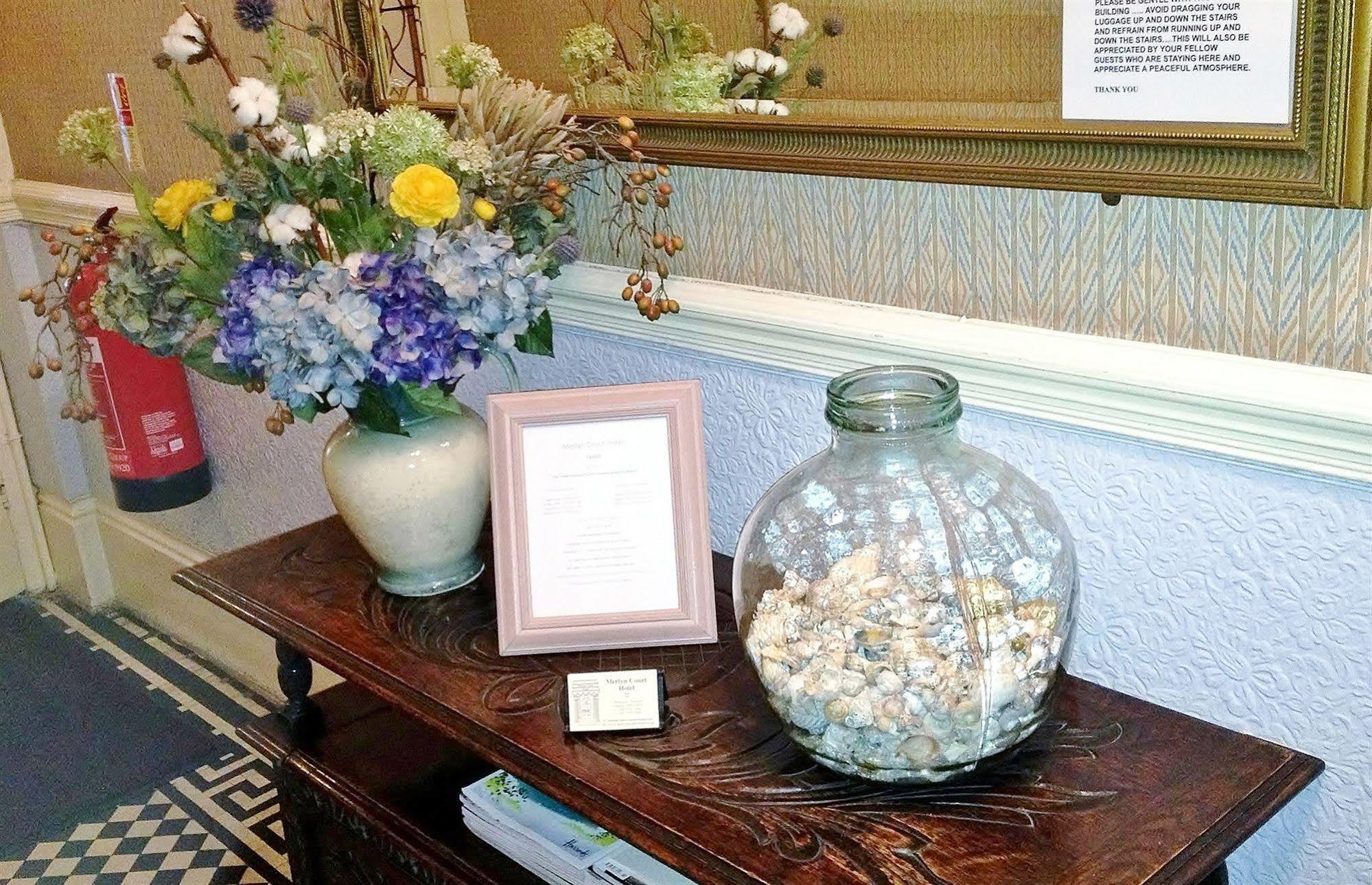 Merlyn Court Hotel Londra Dış mekan fotoğraf